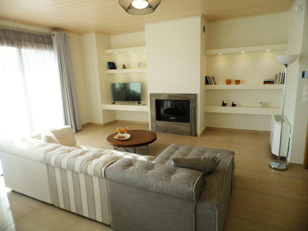 Villa Thalassa Paralia Sergoulas Exterior photo
